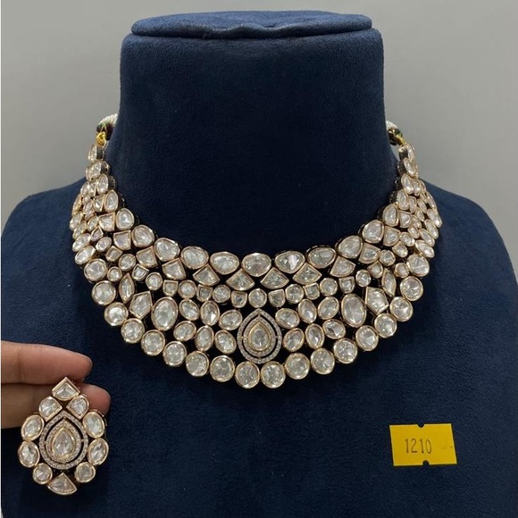 Foiled kundan necklace set new